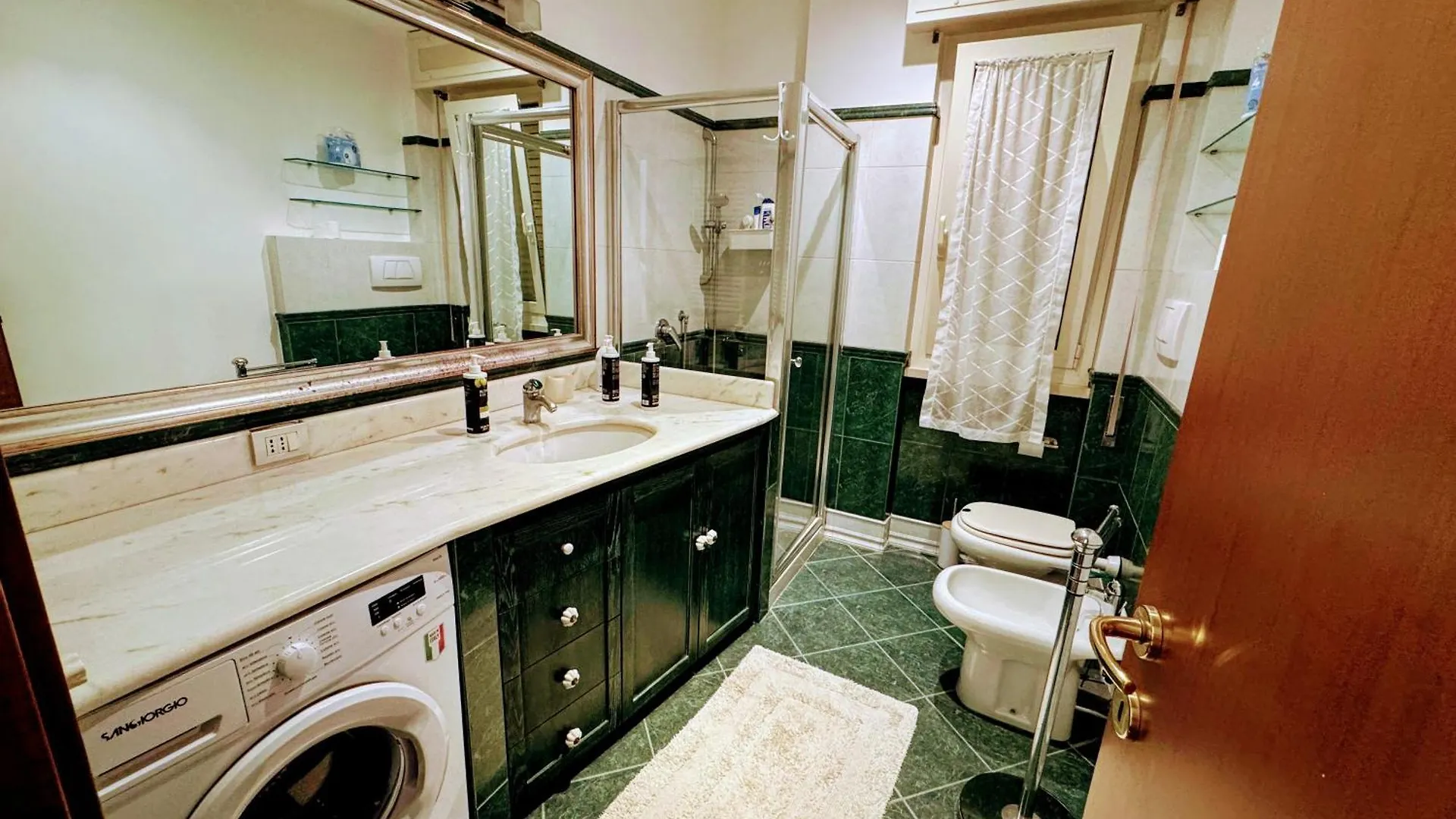 Apartment Susy'S Lovely Flat Near Trastevere Rome