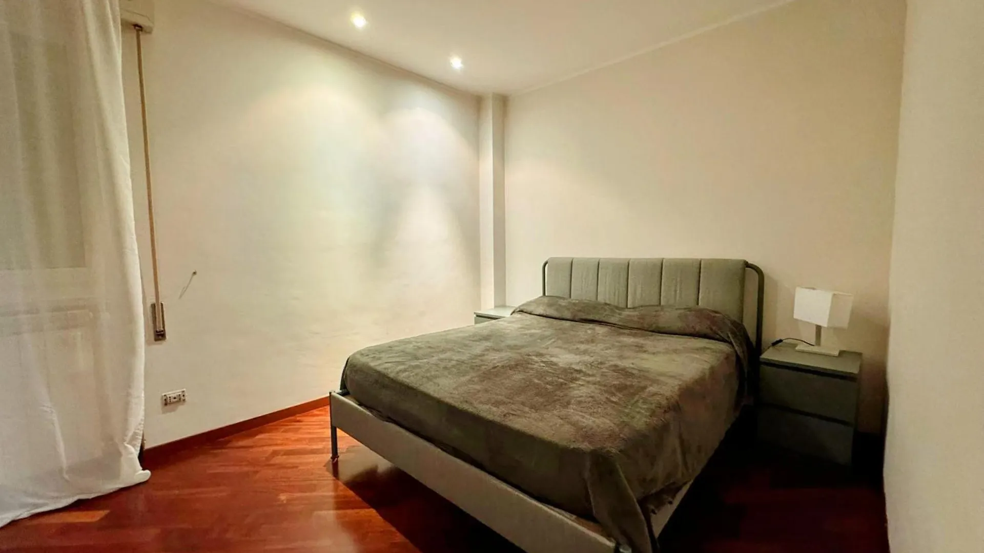 Susy'S Lovely Flat Near Trastevere Rome Apartment